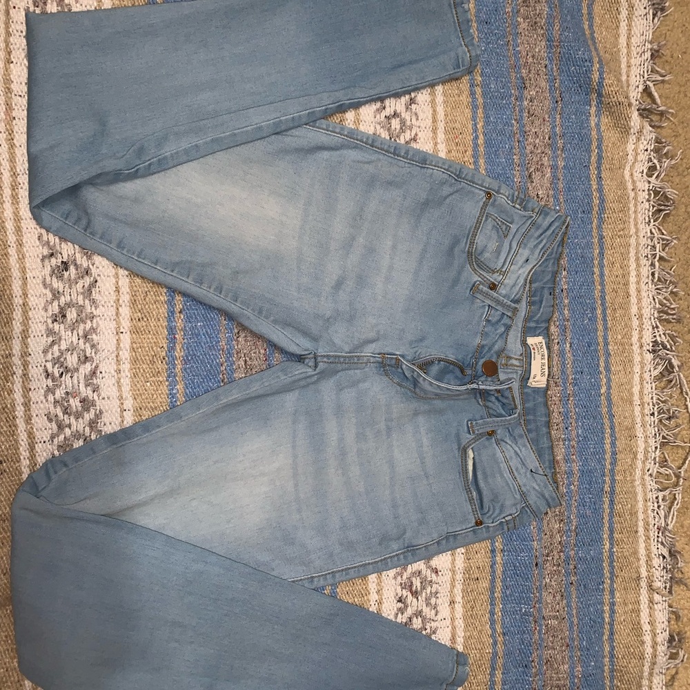 Light washed jeans
